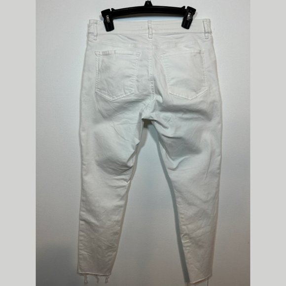 LOFT | White Jeans Curvy Skinny Jeans with Frayed Ankles - Picture 2 of 10